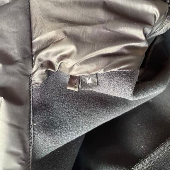 Hooded paneled twill and quilted stretch-shell down jacket - Picture 14 of 15